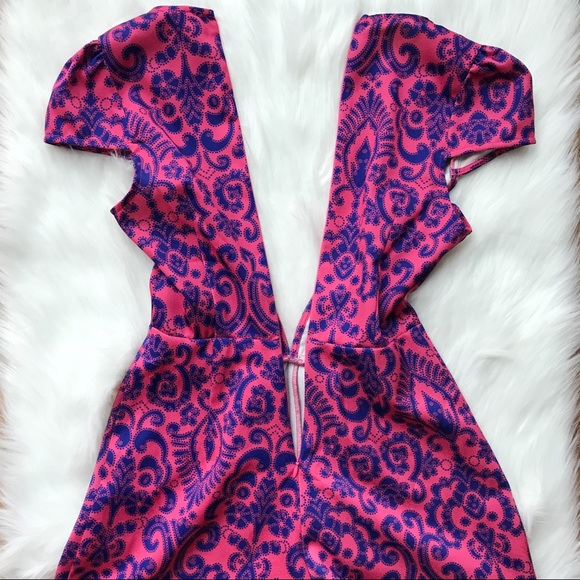 Rise of Dawn Deep V Cut Pink & Blue Romper - Picture 6 of 8